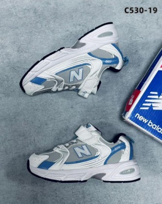 фото весенние кроссовки для девочек оптом