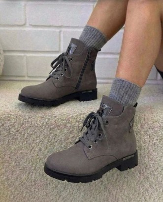 фото весенние женские ботинки оптом