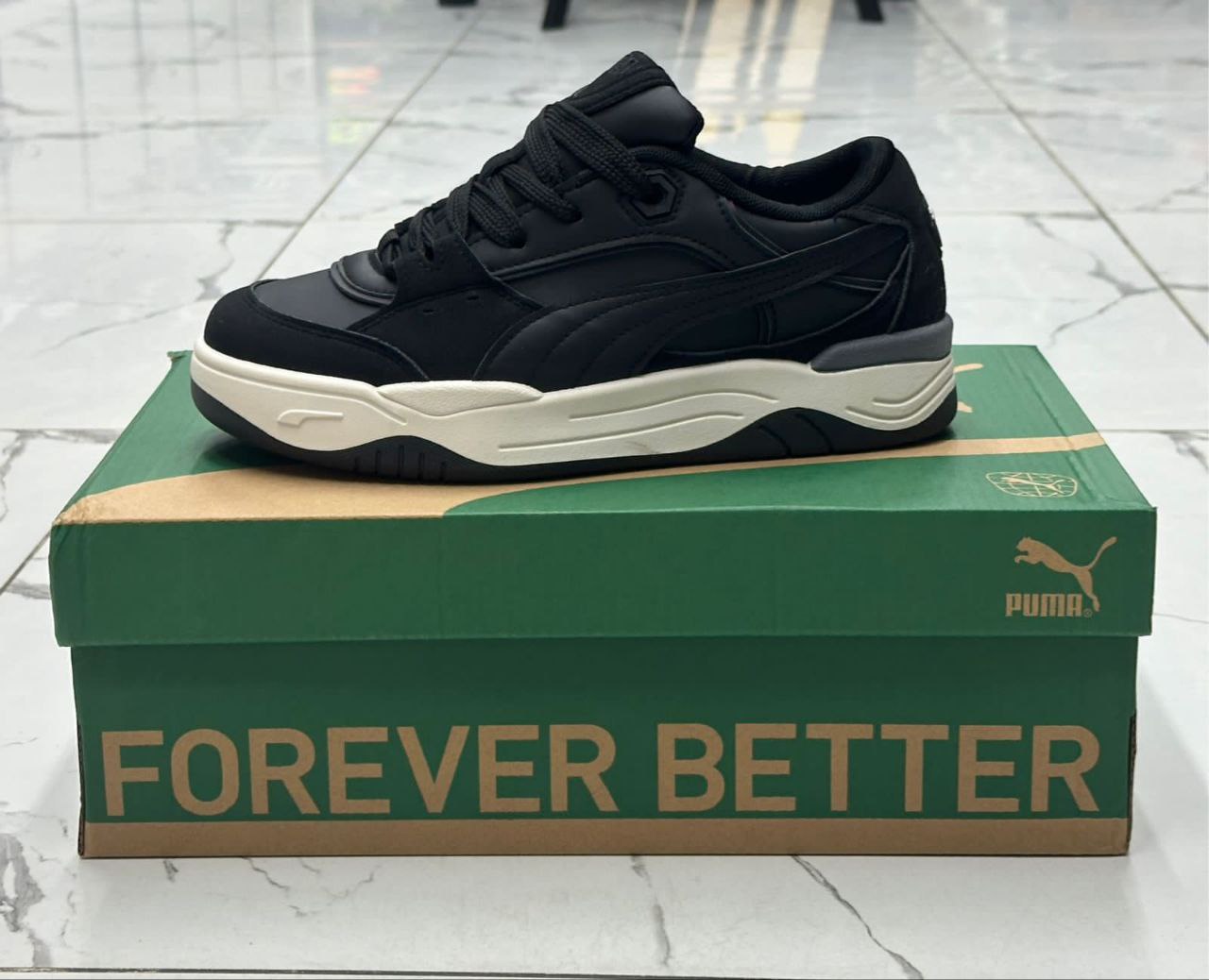 фото весенние женские кроссовки оптом