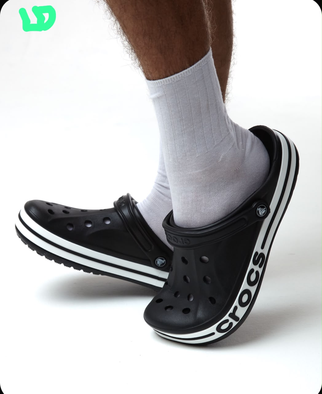 фото Мужские летние черные Crocs 487956 оптом в Москве