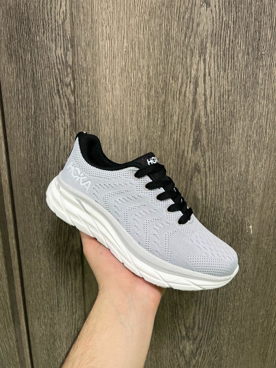 фото весенние женские кроссовки оптом