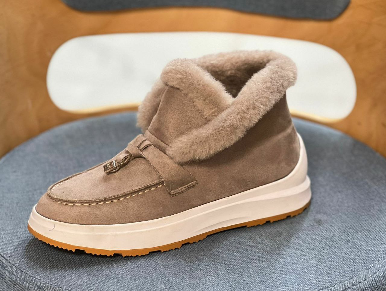 фото зимние женские угги оптом