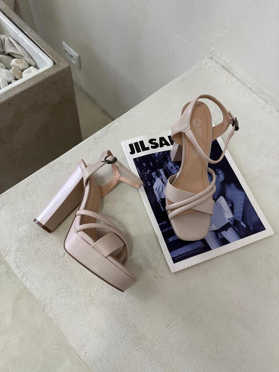 фото весенние женские босоножки оптом