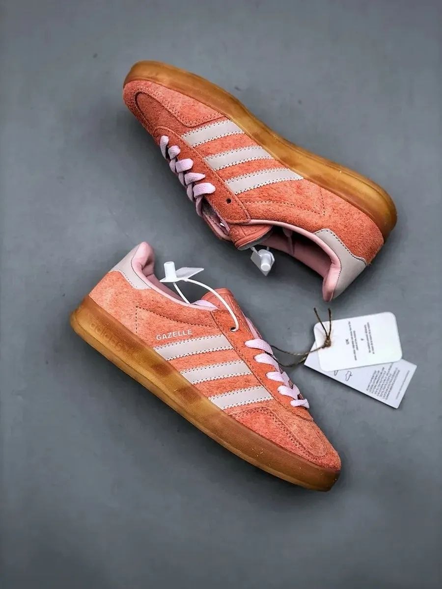 фото Женские осенние кроссовки Gazelle 214621 оптом на лето для мужчин
