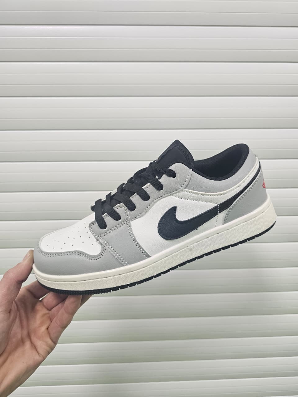 фото весенние мужские кроссовки оптом с доставкой