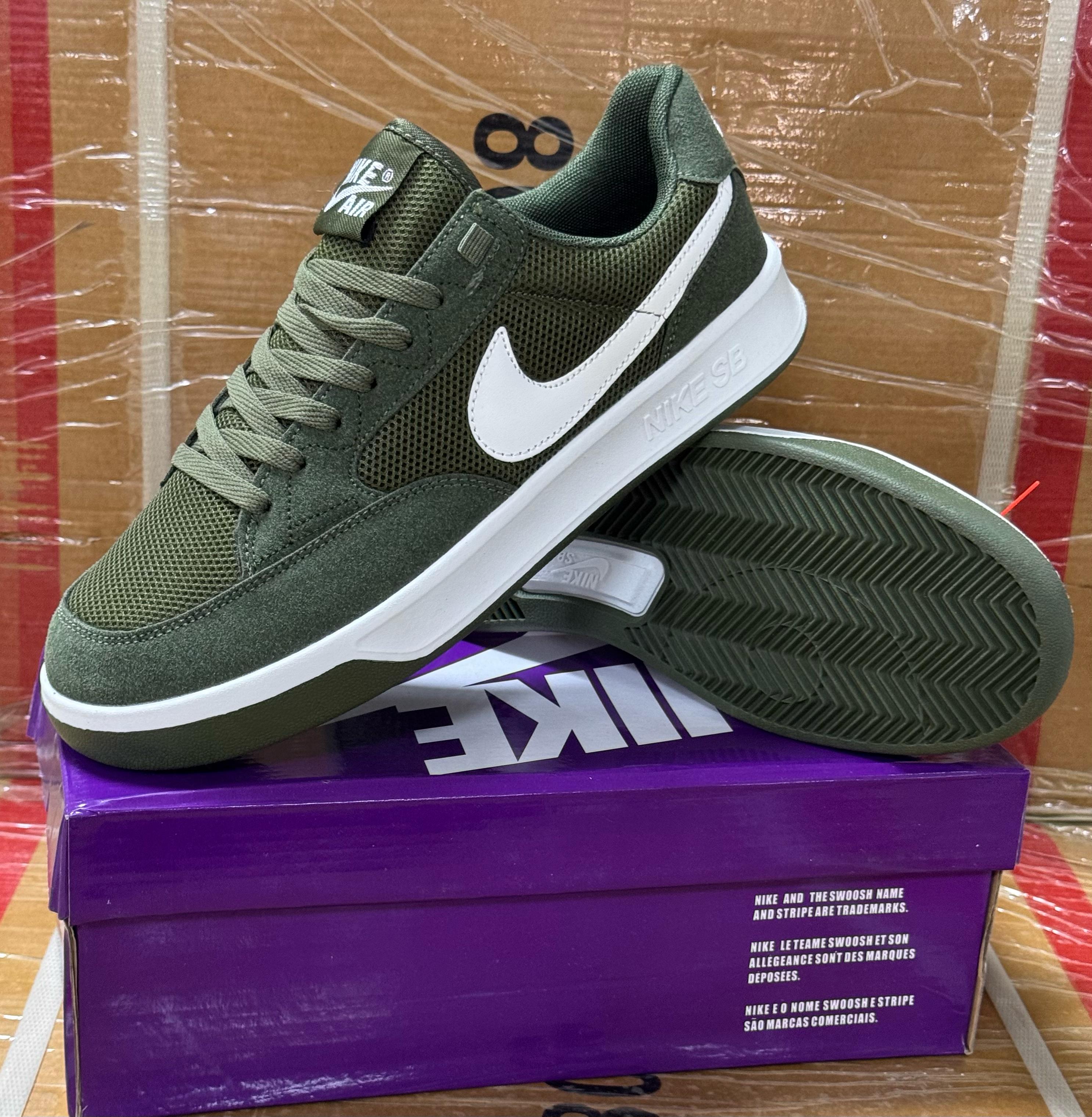 фото весенние мужские кроссовки оптом с доставкой