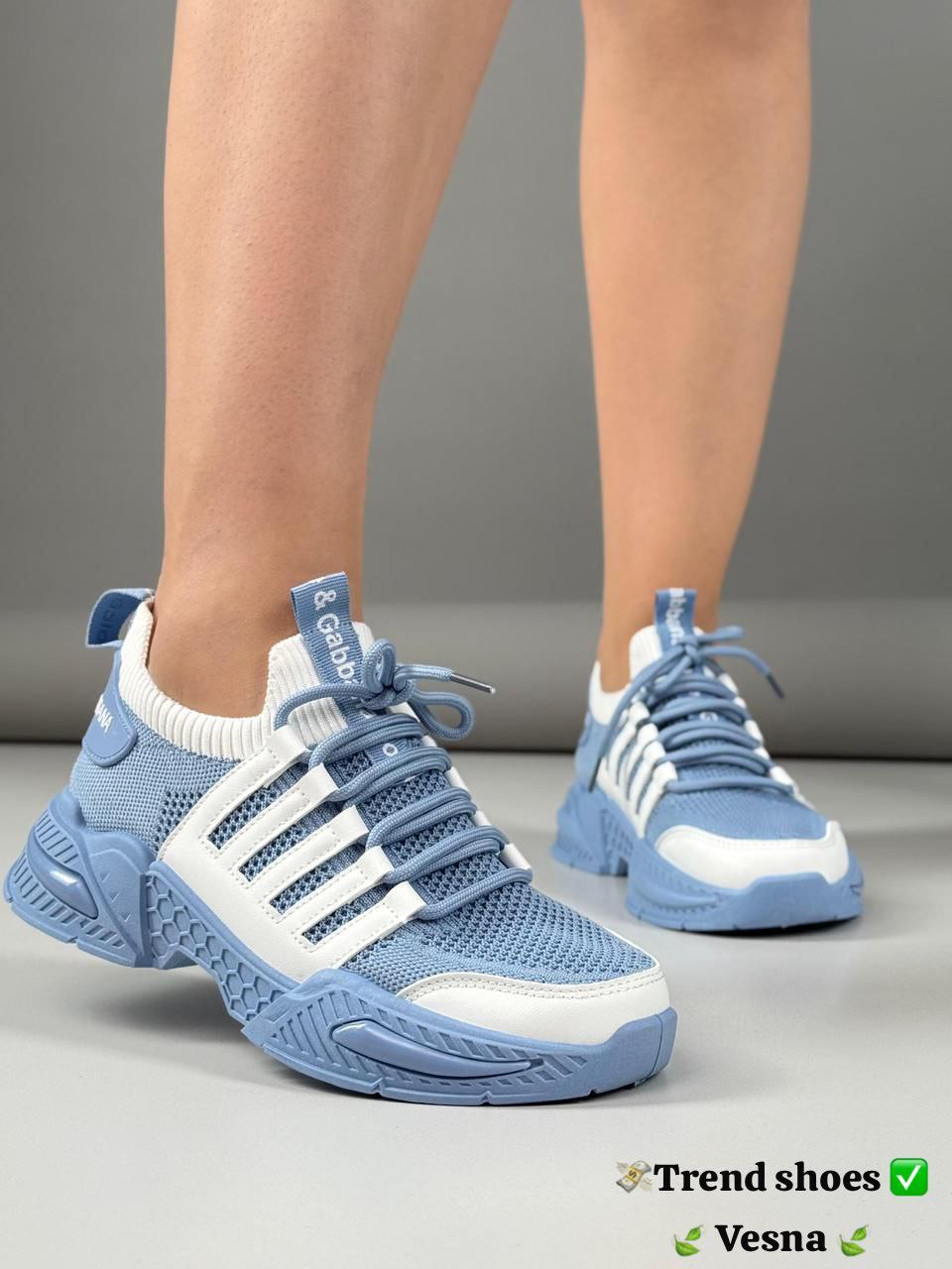 фото весенние женские кроссовки оптом