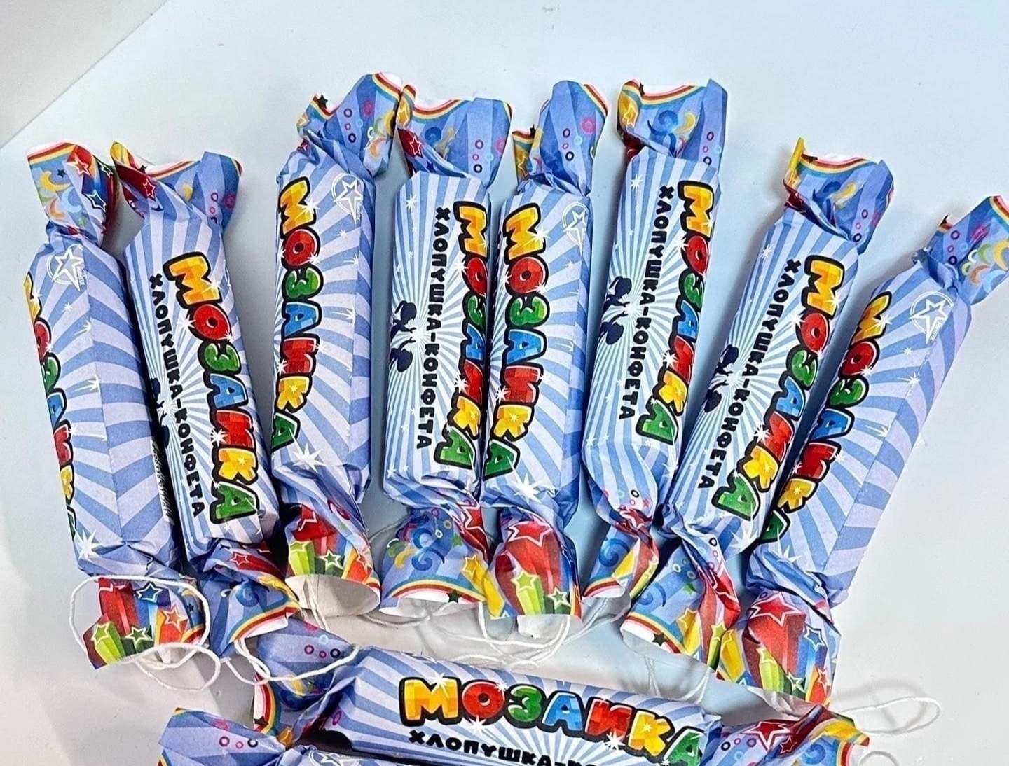 картинка Хлопушка конфети размер 13 см без выбора от магазина Одежда+