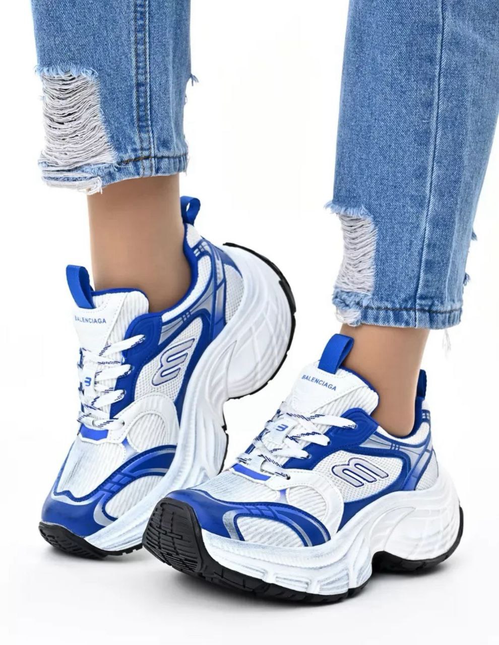 фото весенние женские кроссовки оптом