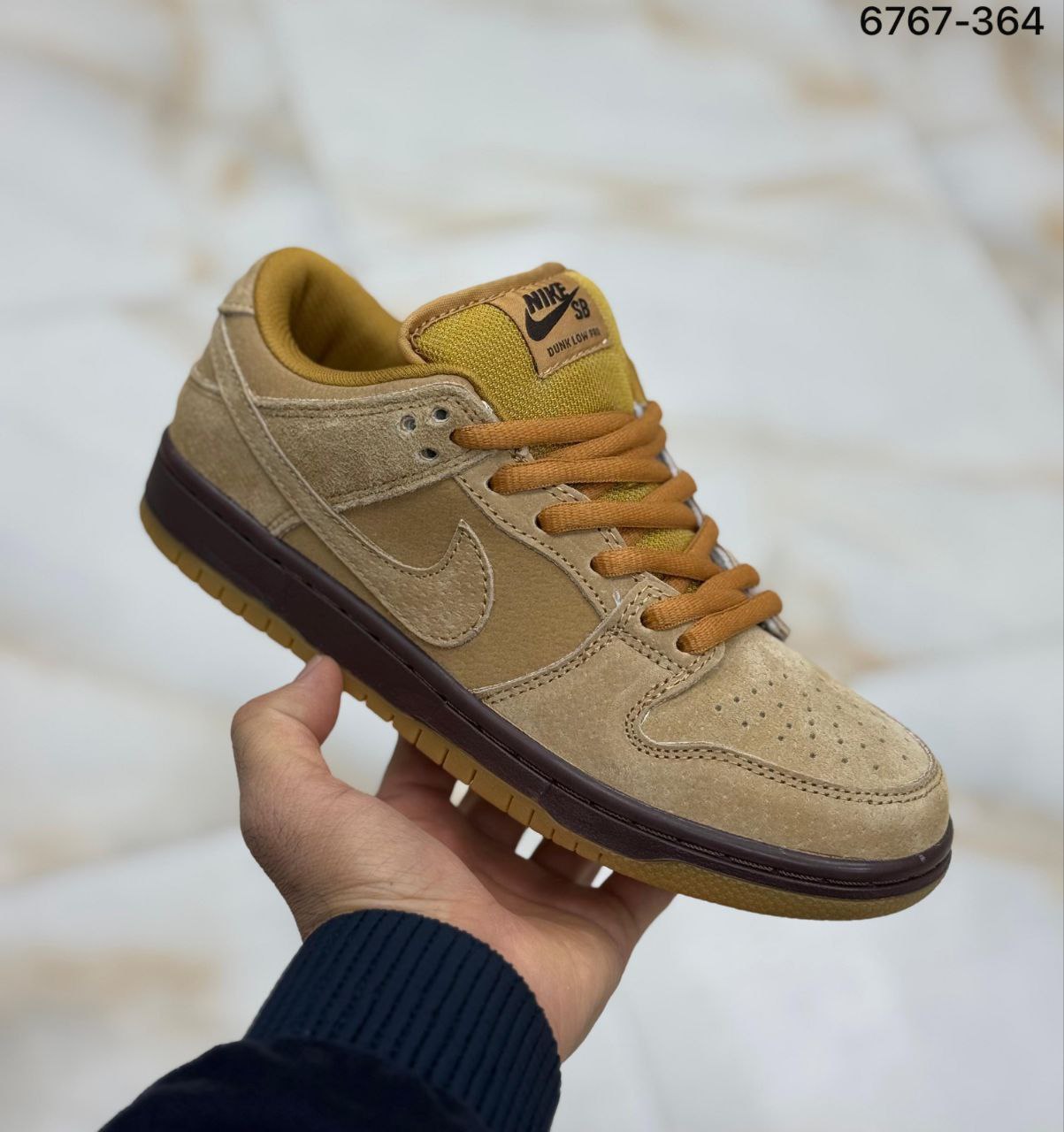 фото весенние женские кроссовки оптом