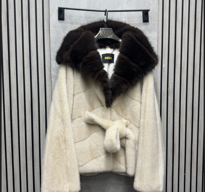 картинка Шуба от магазина Одежда+