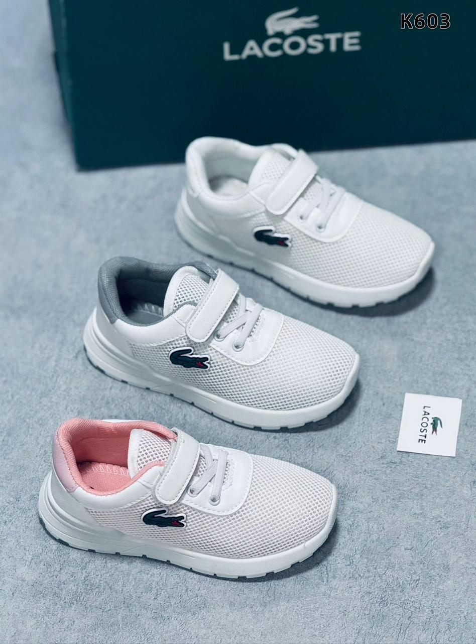 фото детские белые кроссовки lacoste 906501 оптом
