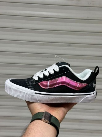 фото весенние женские кроссовки оптом