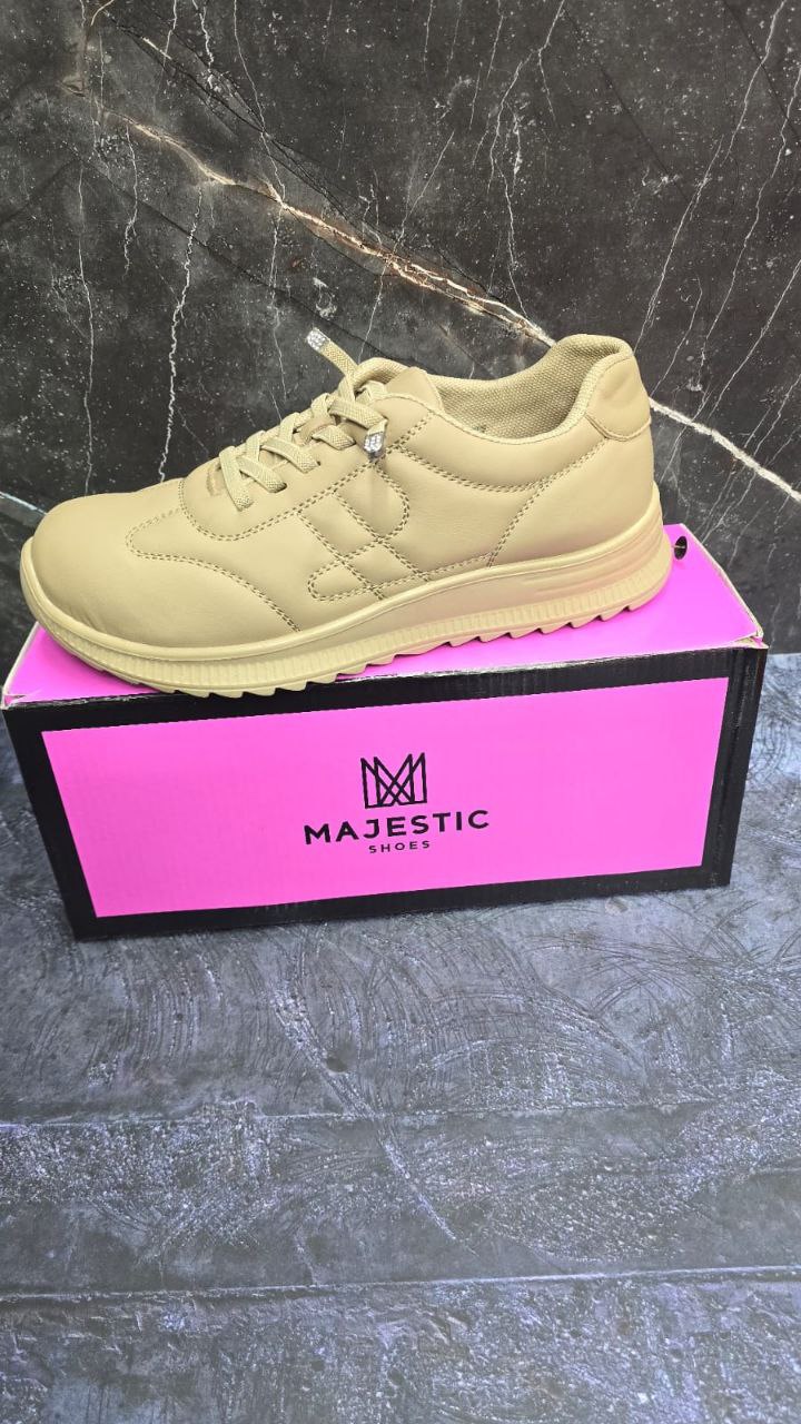 фото весенние женские кроссовки оптом