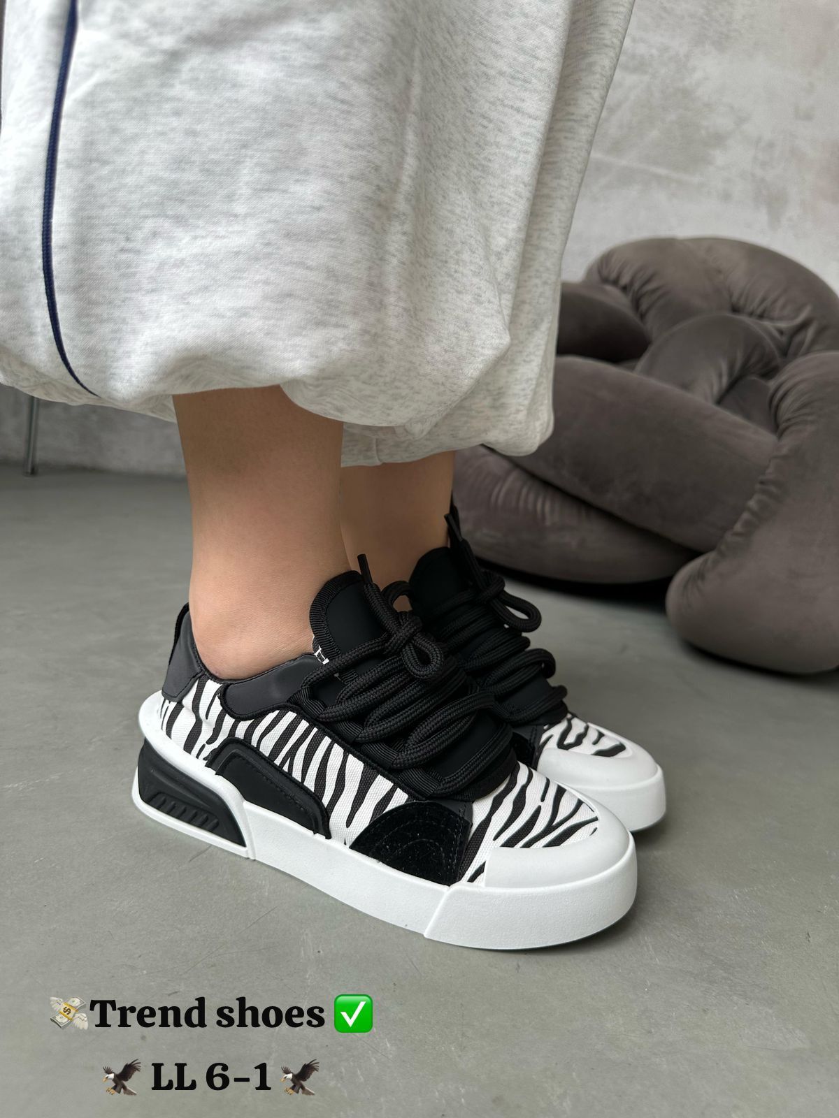 фото весенние женские кеды оптом