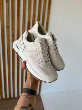 фото весенние женские кроссовки оптом