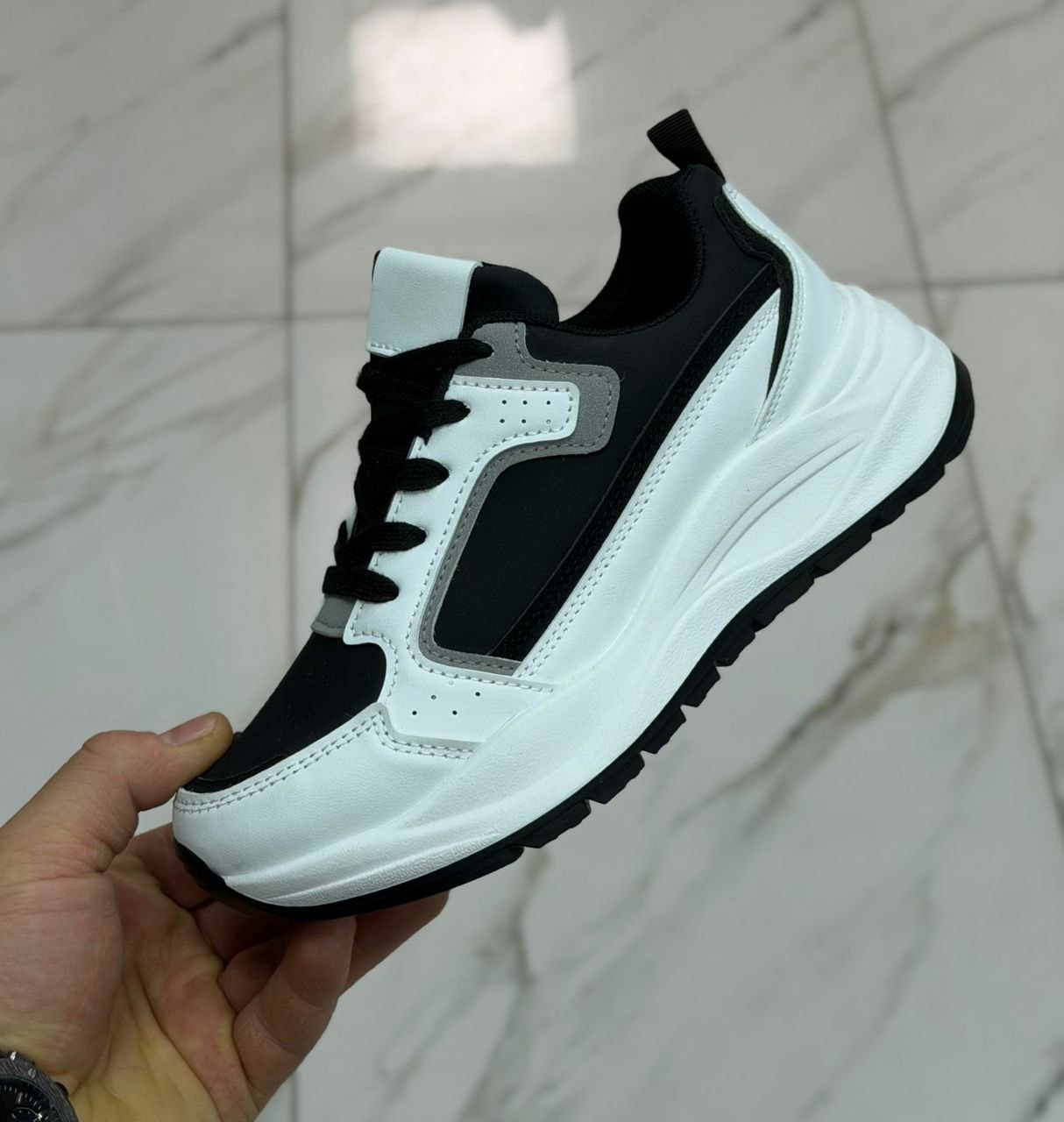 фото осенние женские кроссовки опт в России