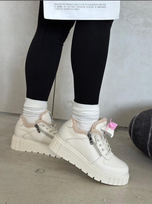 фото зимние женские кроссовки оптом с доставкой