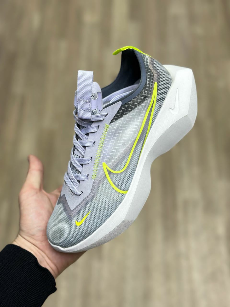 фото весенние женские кроссовки оптом