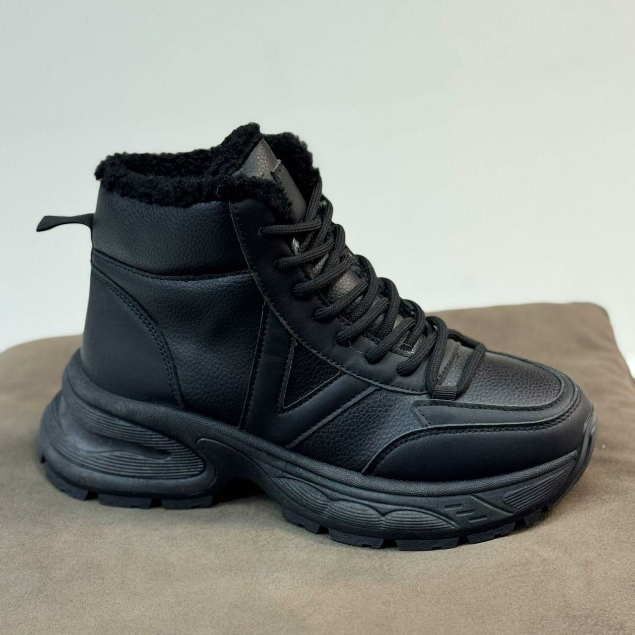 фото зимние женские кроссовки оптом с доставкой