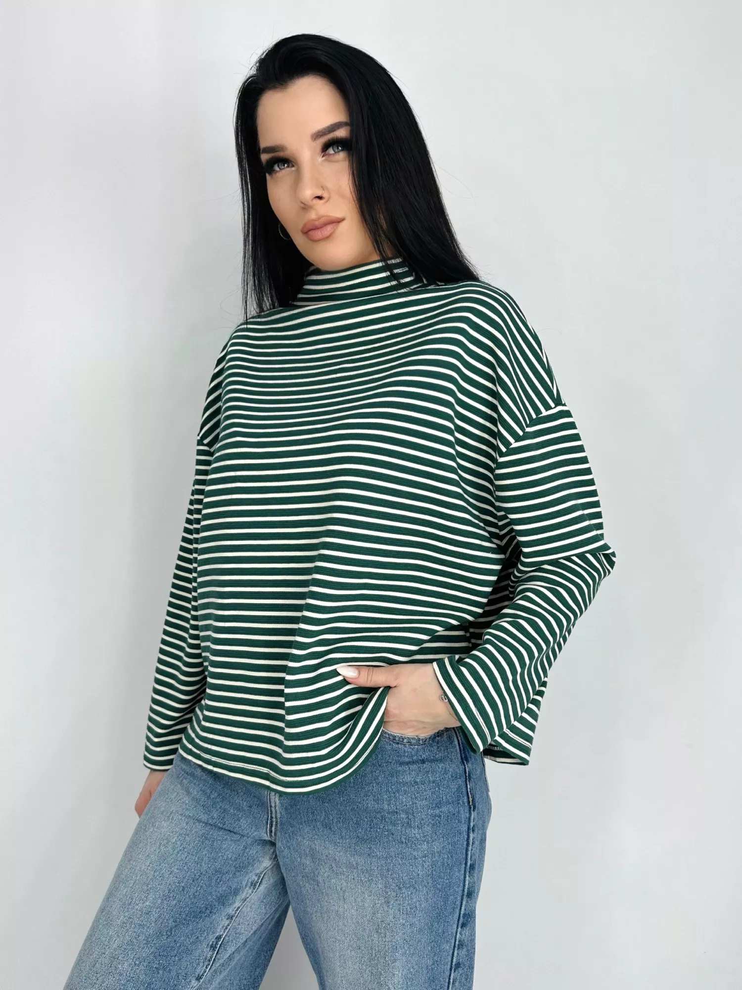 картинка Свитшот без выбора от магазина Одежда+