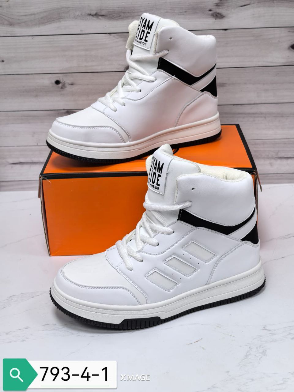 фото весенние женские кроссовки оптом