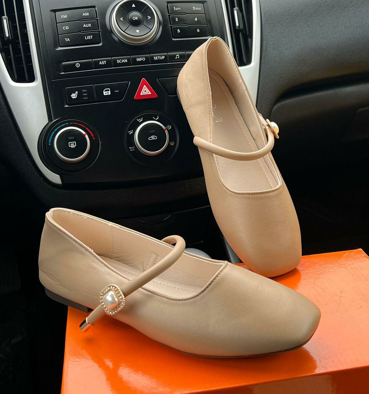 фото осенние женские туфли оптом от магазина МаринаОбувь