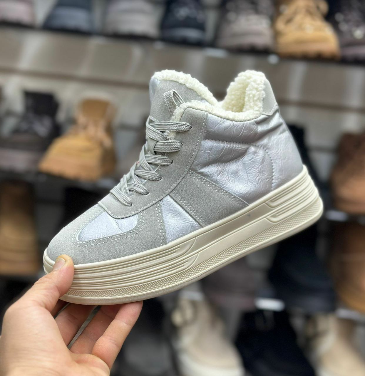 фото зимние женские кроссовки оптом с доставкой