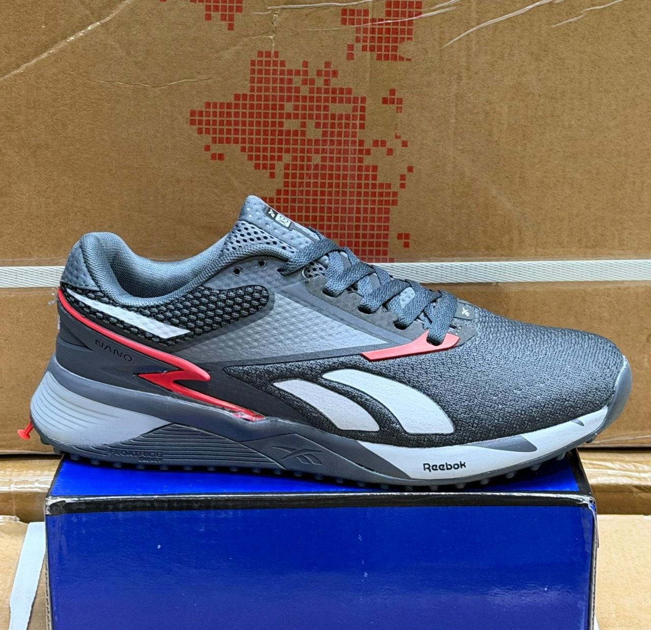 фото весенние мужские кроссовки оптом с доставкой