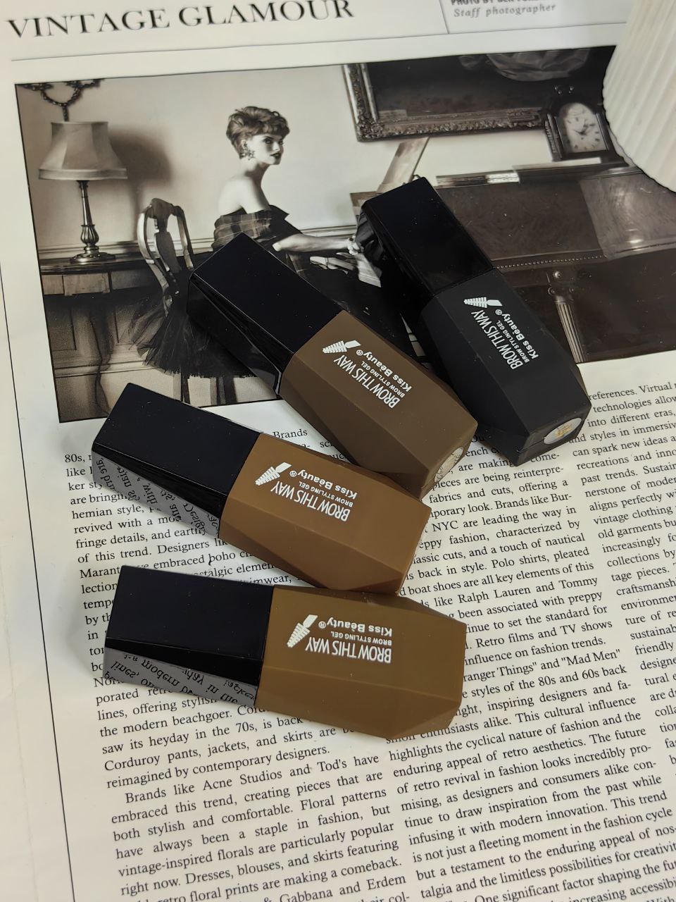 картинка Гель для бровей оттеночный 601160 от магазина Одежда+