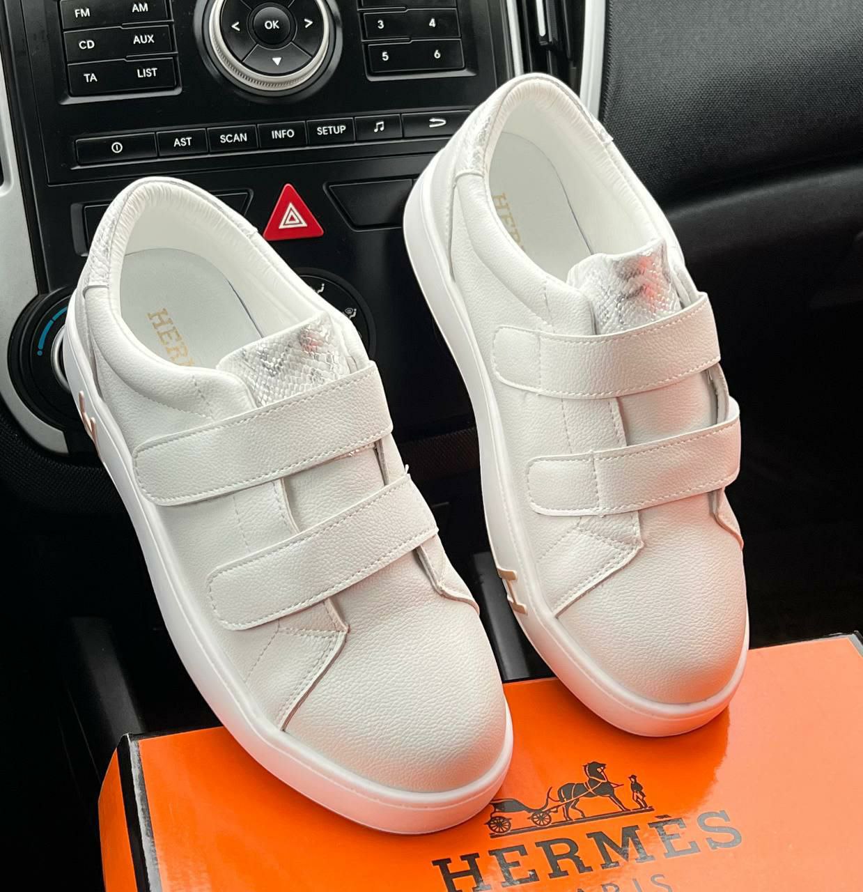 фото осенние женские кроссовки опт в России