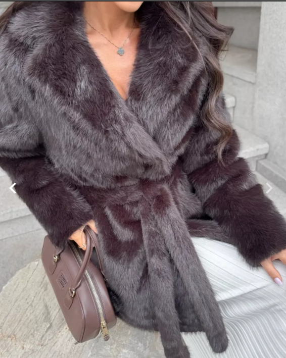 картинка Шуба от магазина Одежда+