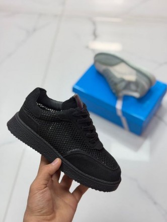 фото весенние женские кроссовки оптом