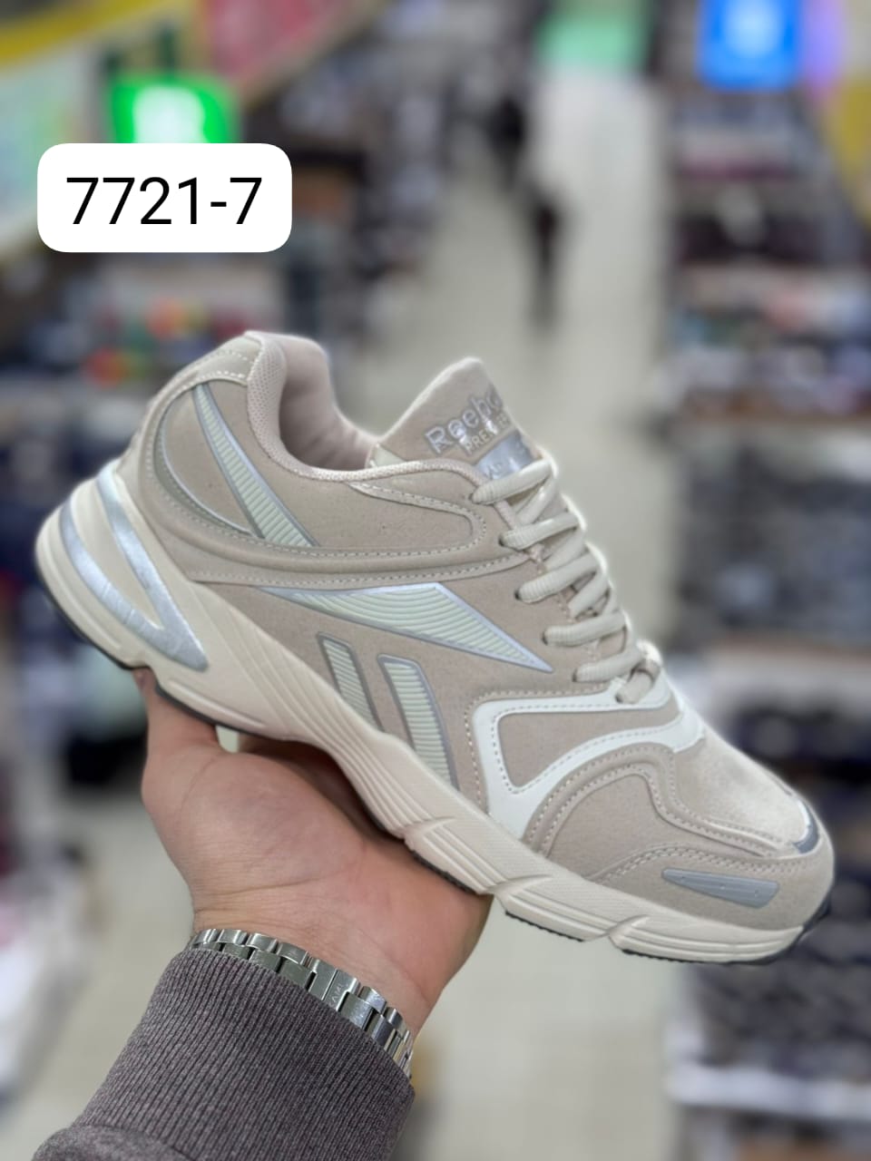 фото весенние мужские кроссовки оптом с доставкой