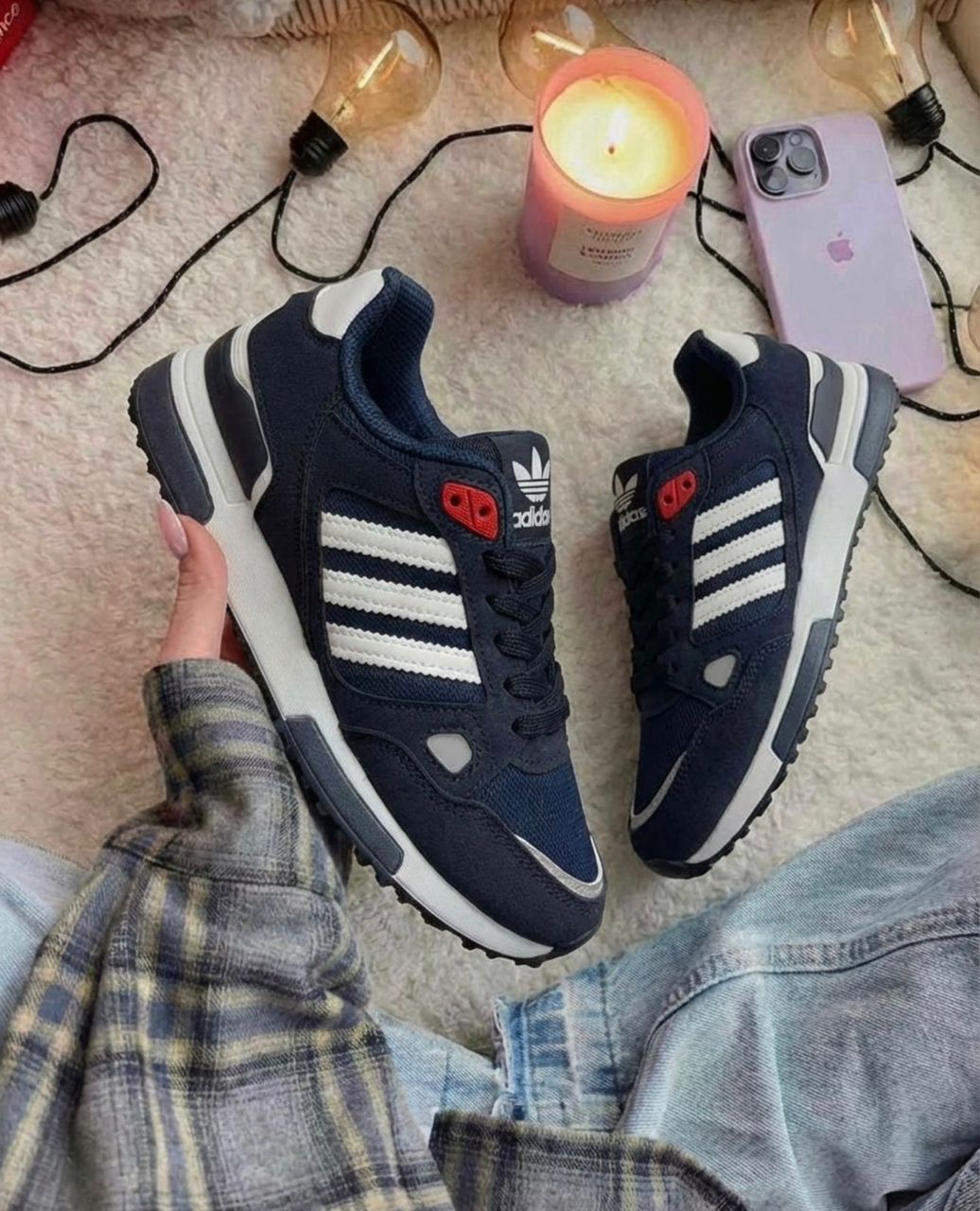 фото Женские осенние кроссовки Adidas 286306 оптом на лето для мужчин