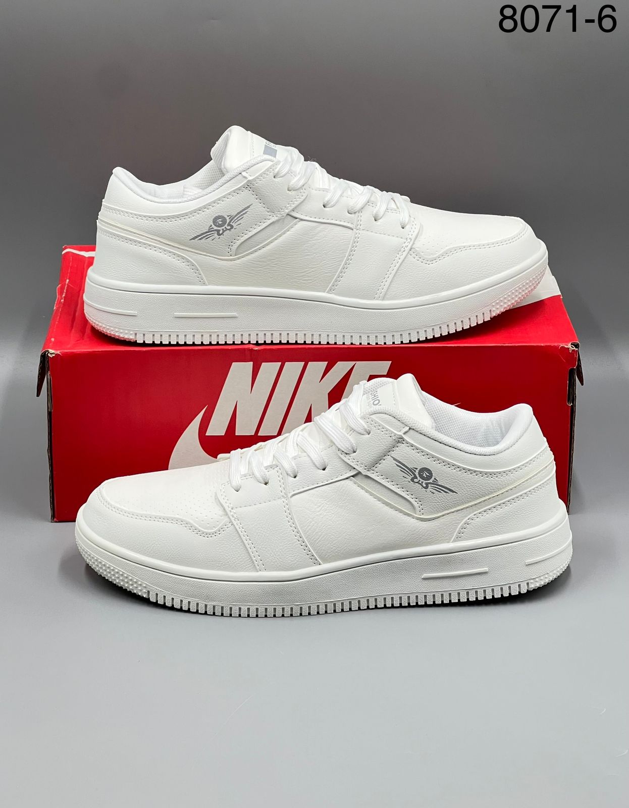 фото Мужские черные кроссовки 306099 оптом с доставкой