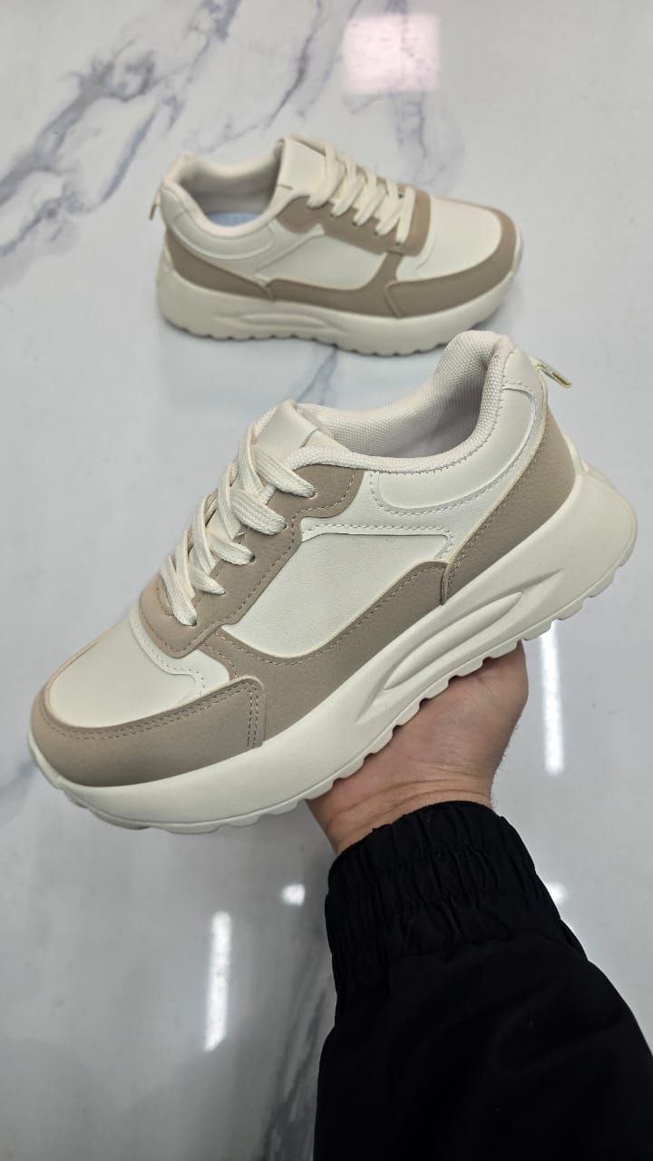 фото весенние женские кроссовки оптом