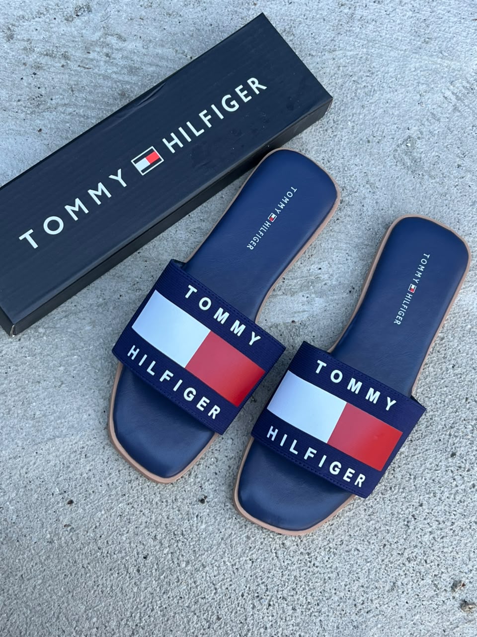фото женские летние шлепки tommy hilfiger 681835 оптом