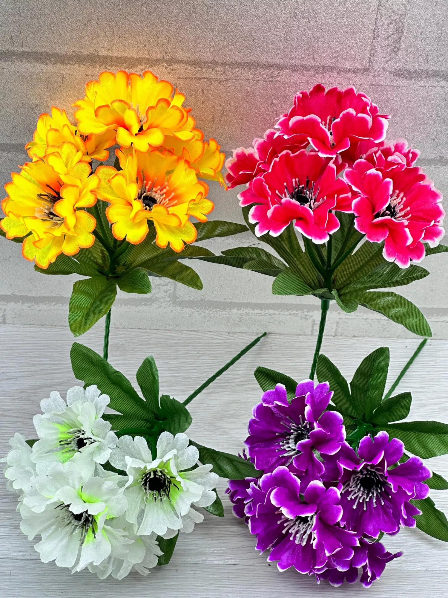 картинка Искусственные цветы от магазина Одежда+