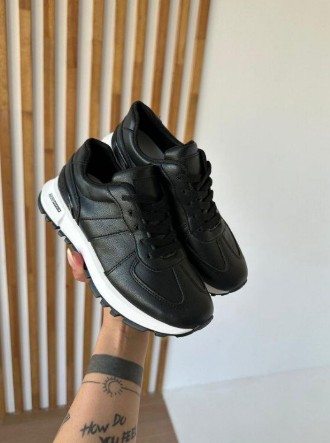 фото весенние женские кроссовки оптом