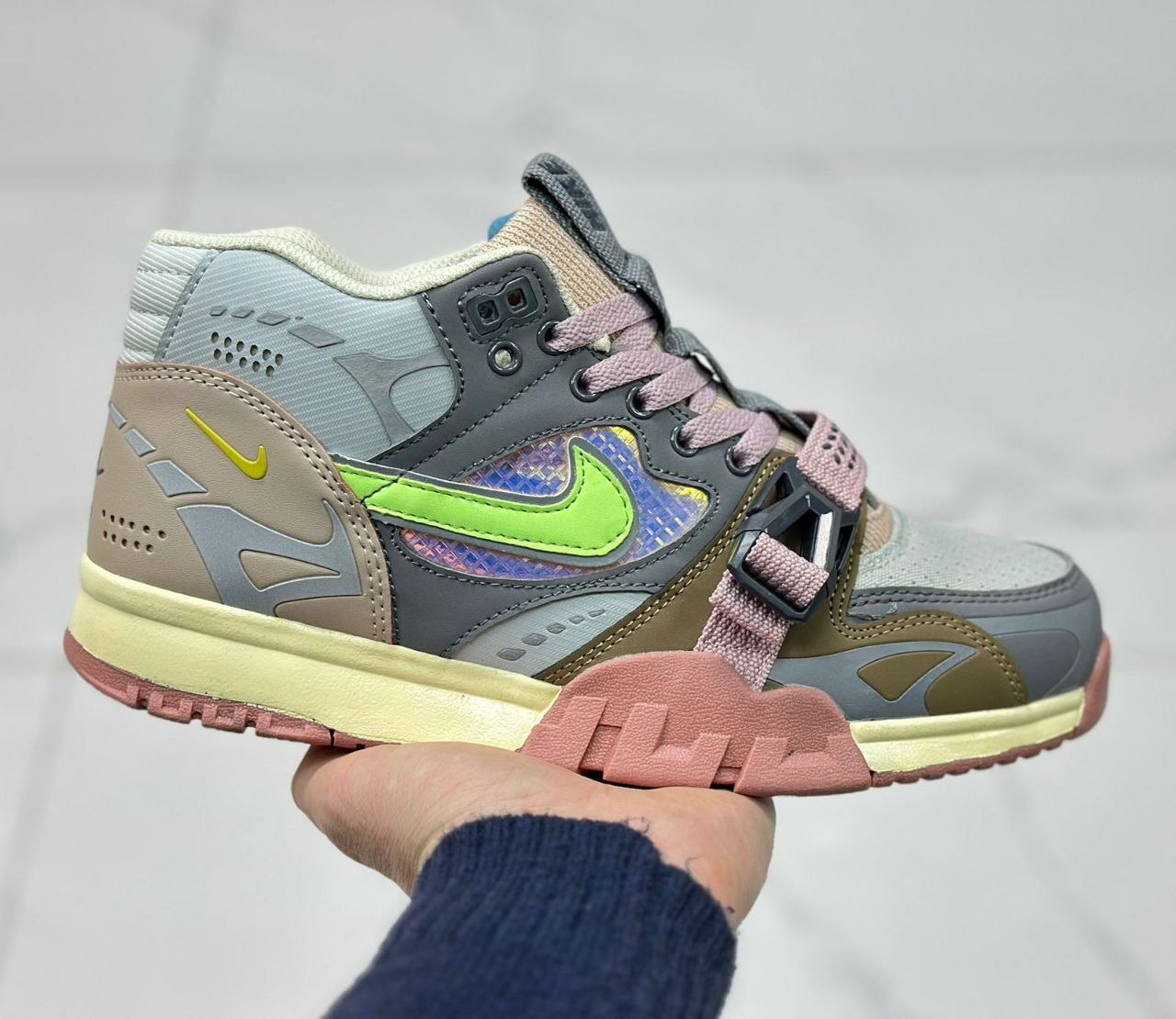 фото весенние мужские кроссовки оптом с доставкой