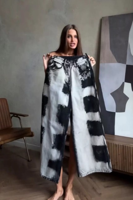 картинка Джинсы от магазина Одежда+