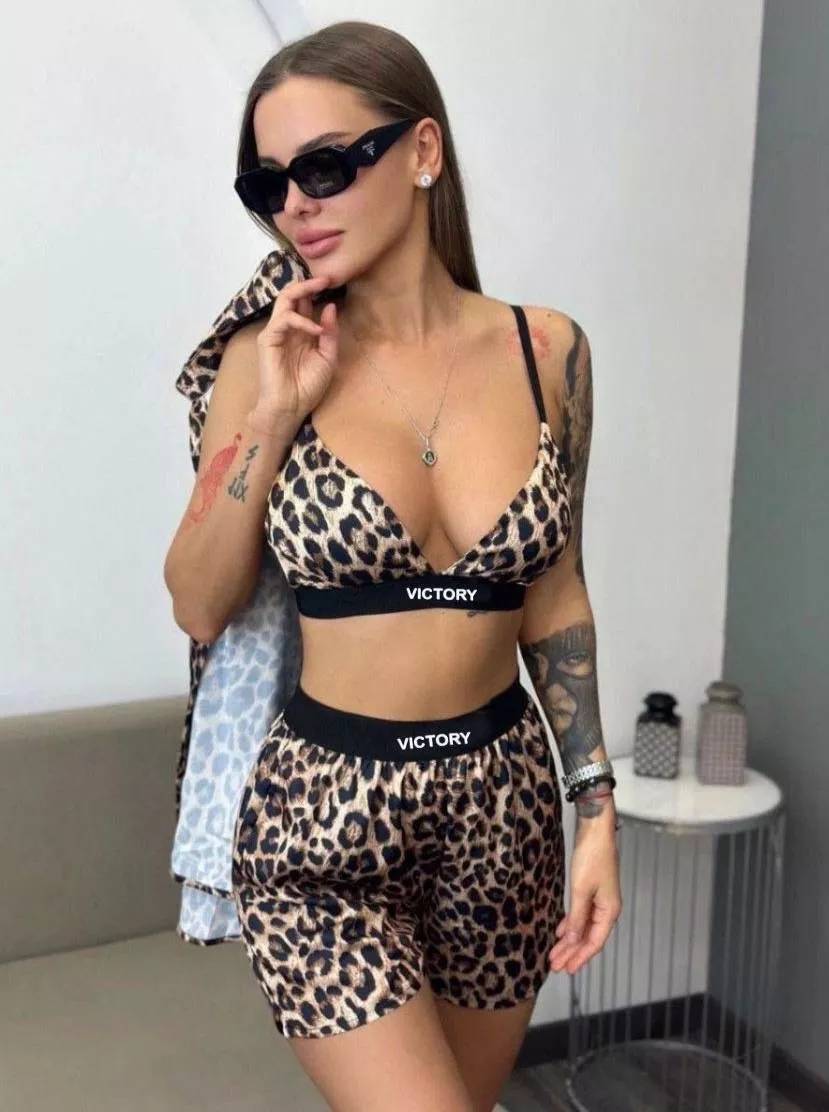 картинка Костюм тройка от магазина Одежда+