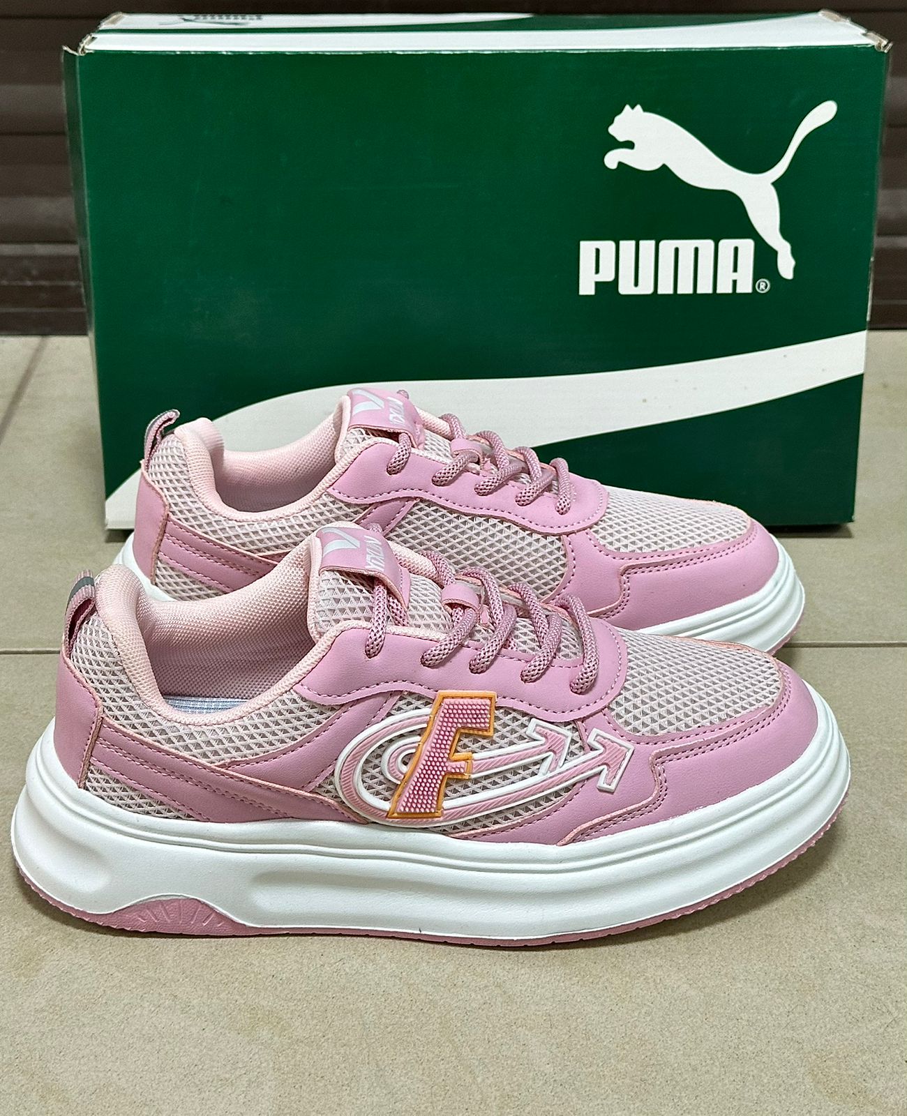 фото женские кроссовки puma 461615 оптом