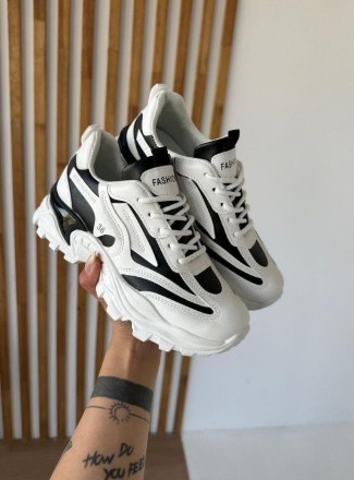 фото весенние женские кроссовки оптом