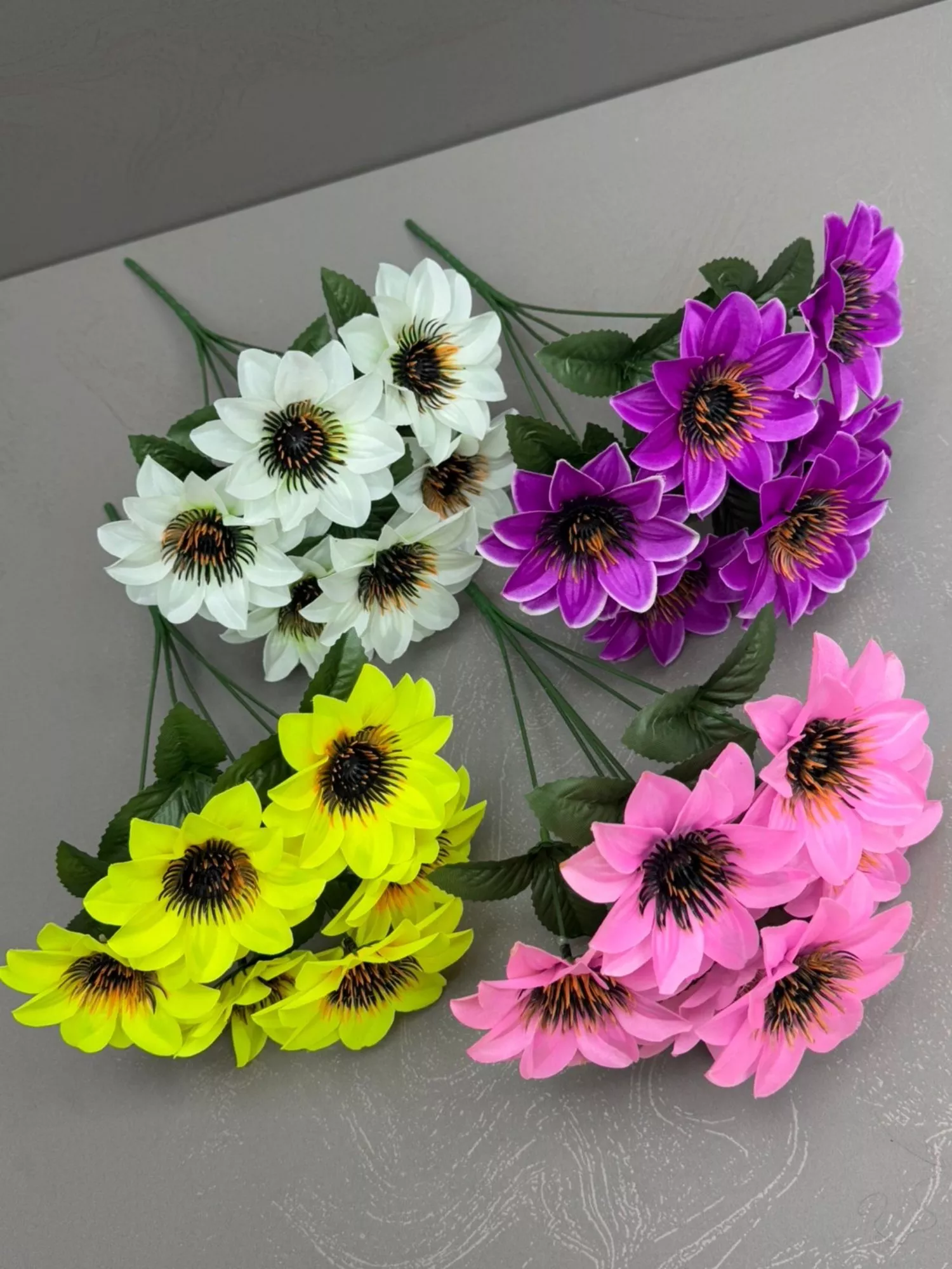 картинка Искусственные цветы от магазина Одежда+