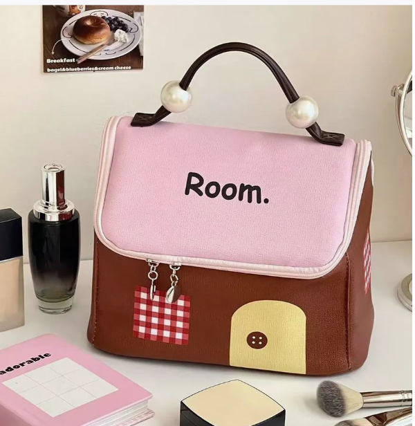 картинка Сумка для косметики от магазина Одежда+