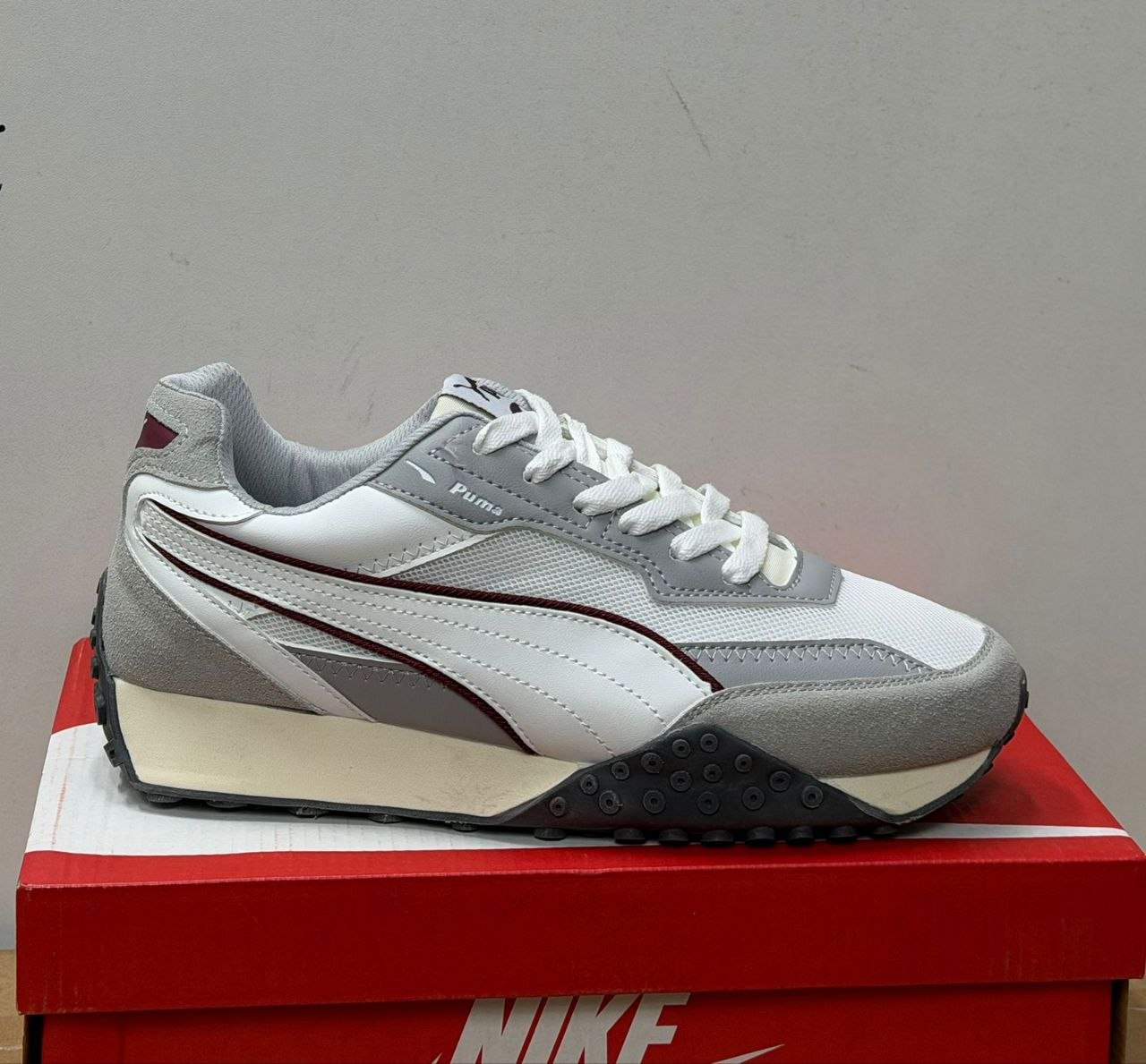 фото весенние мужские кроссовки оптом с доставкой