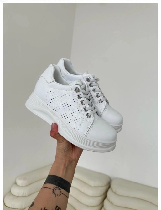 фото летние женские кроссовки оптом