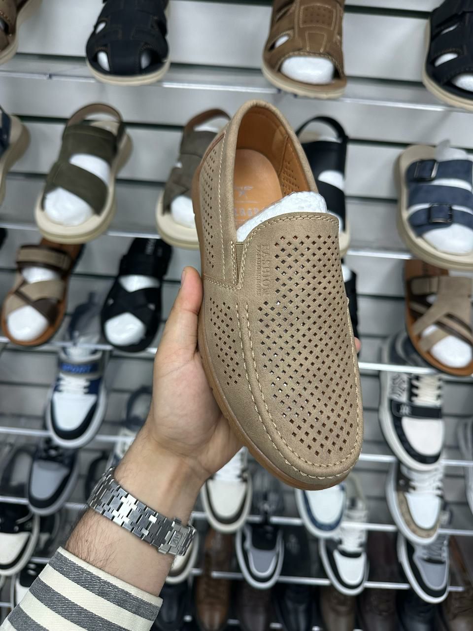 фото весенние молодёжные туфли оптом